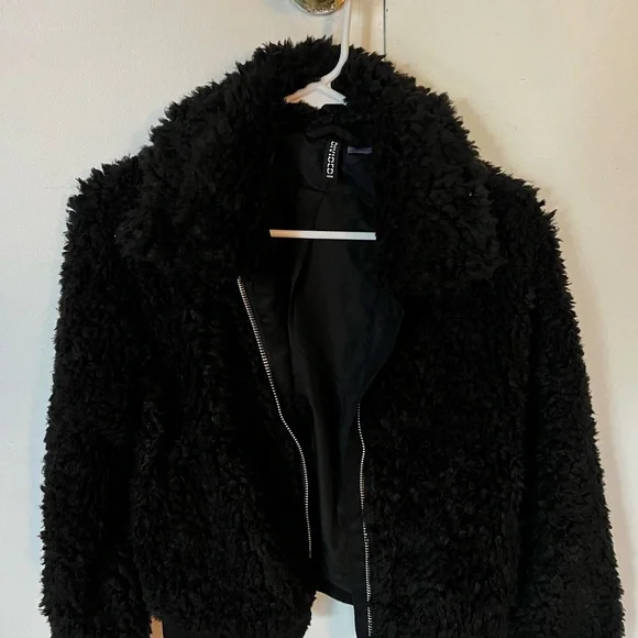 Cozy Black Faux Fur Jacket1